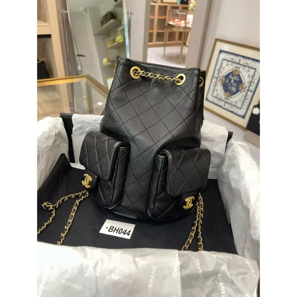 Chanel Women Pre-Loved Bag Very Good Condition